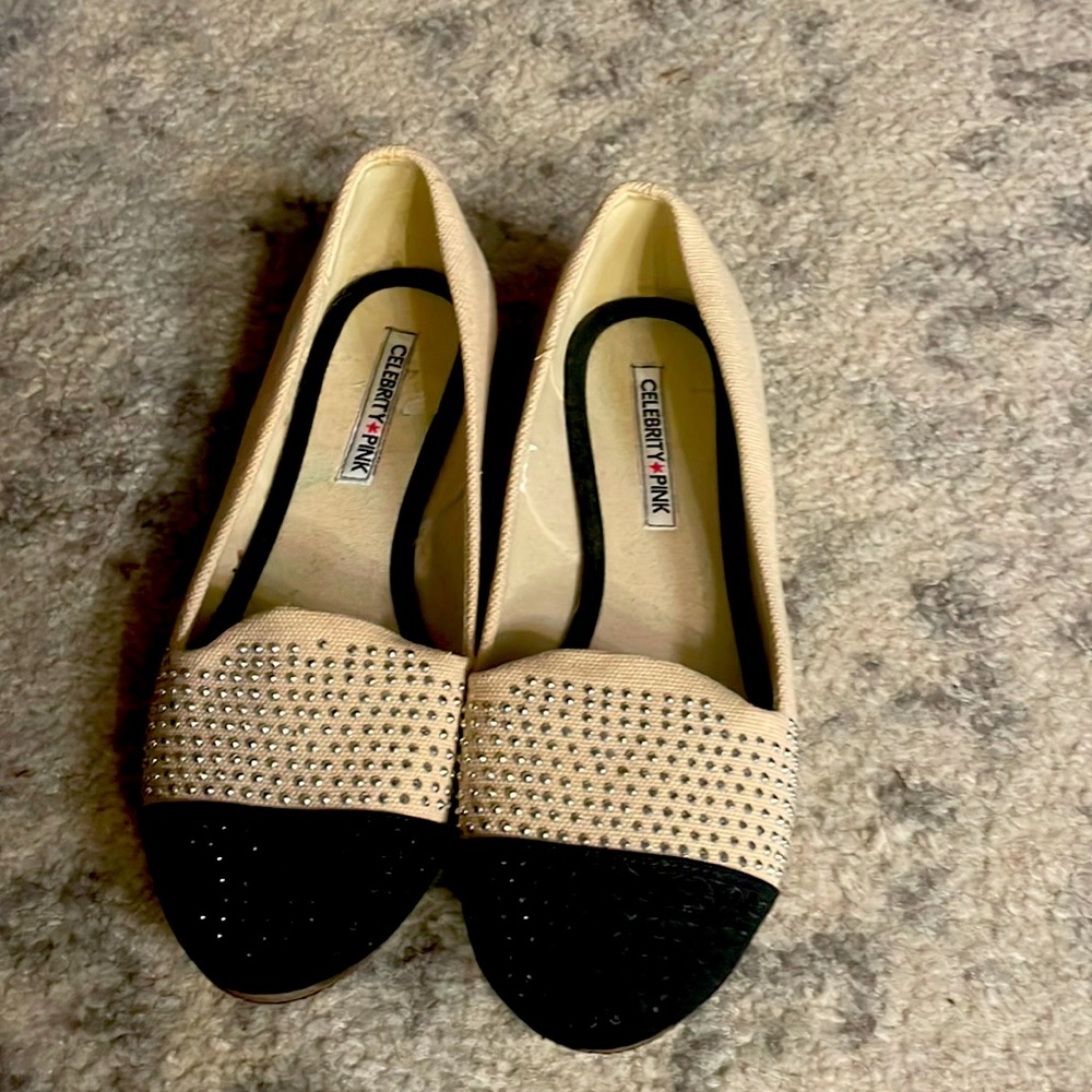 Slip on flats Black and Beige